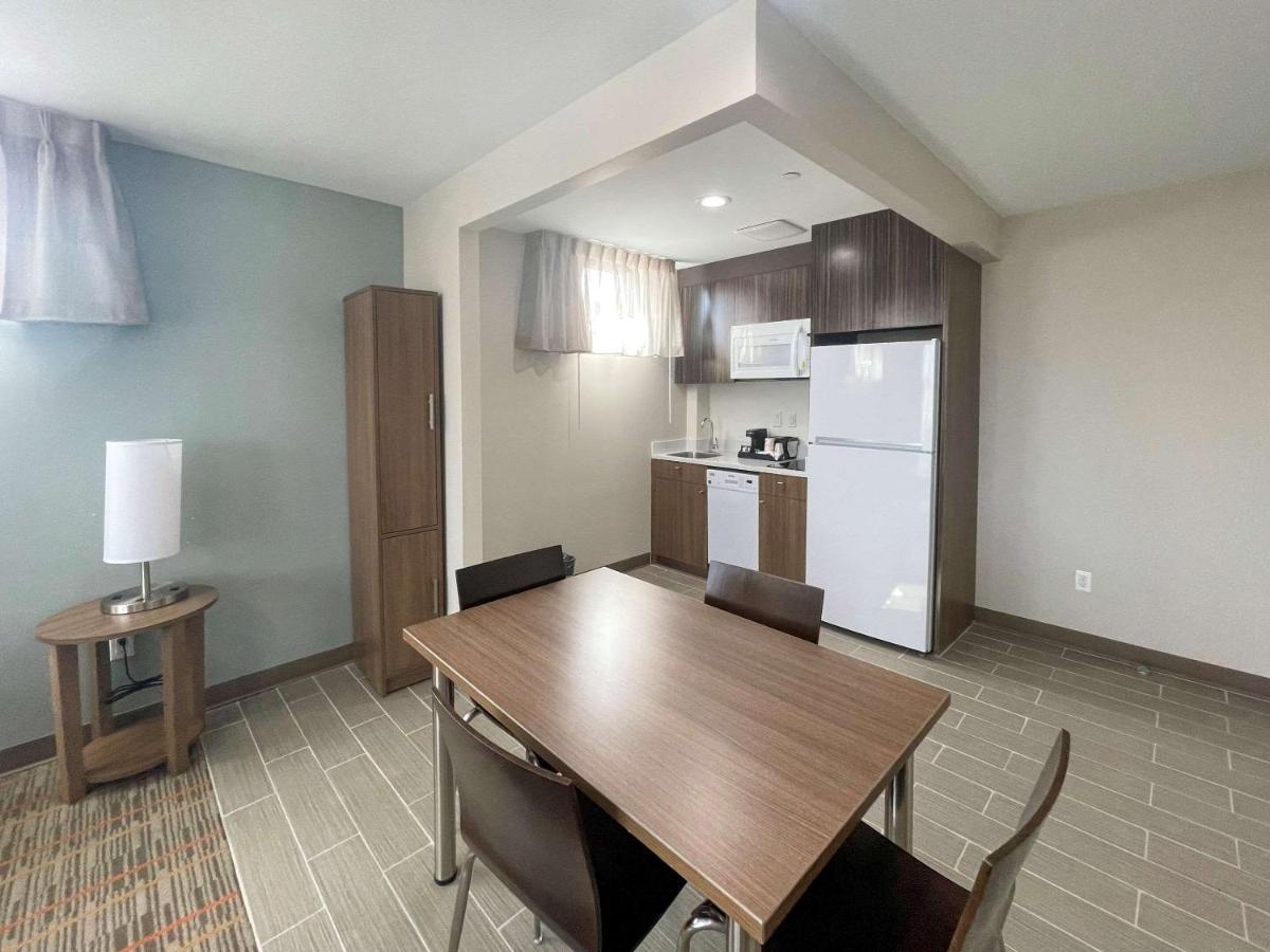Mainstay Suites New York City Exterior photo
