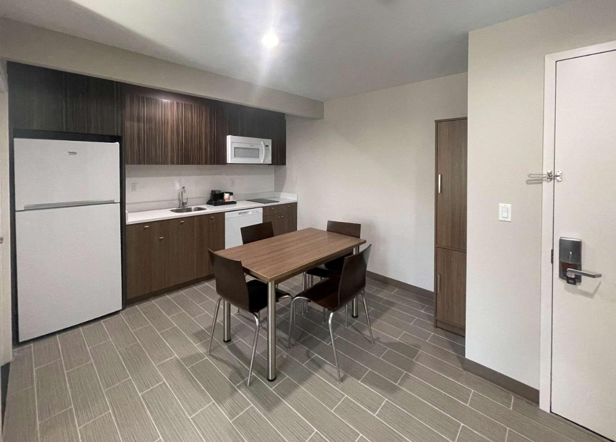 Mainstay Suites New York City Exterior photo
