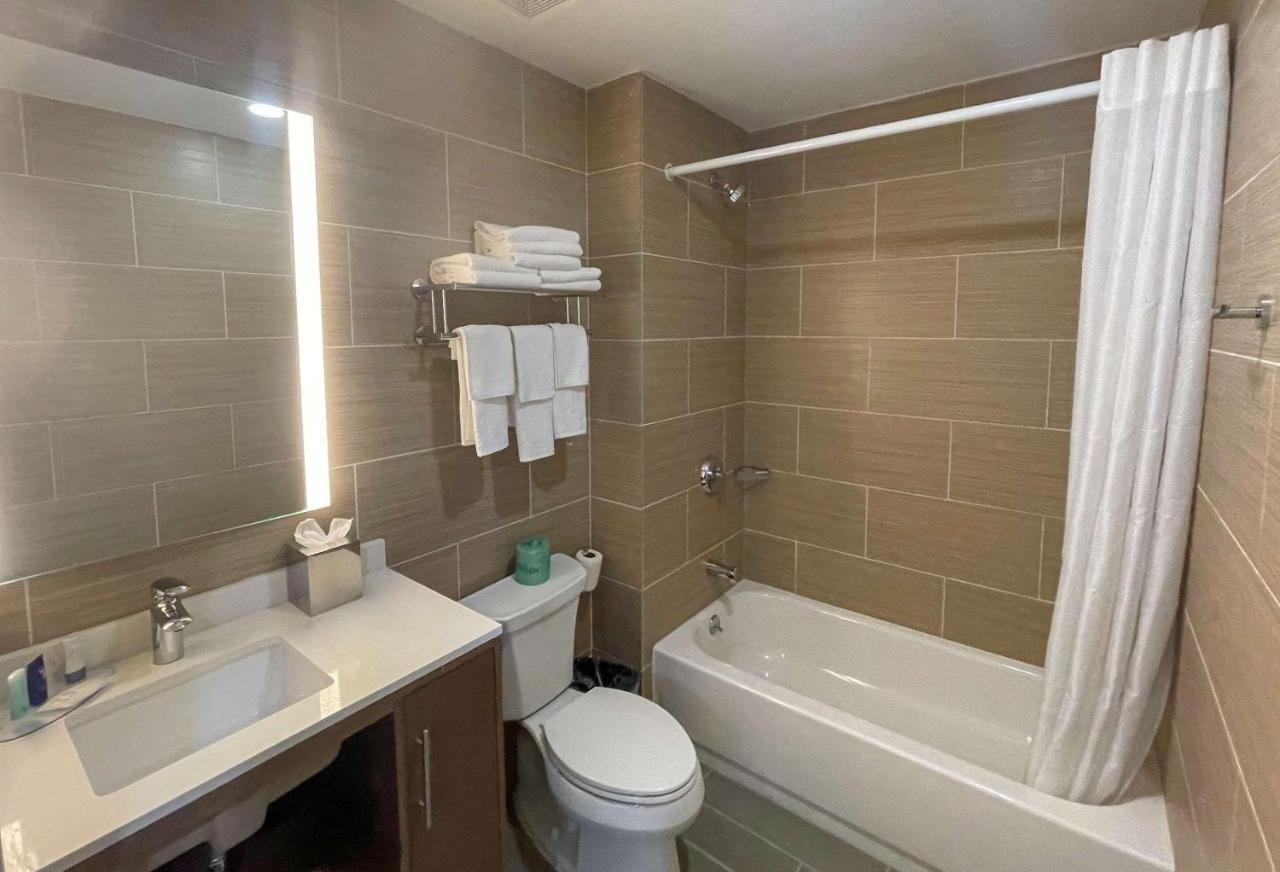 Mainstay Suites New York City Exterior photo